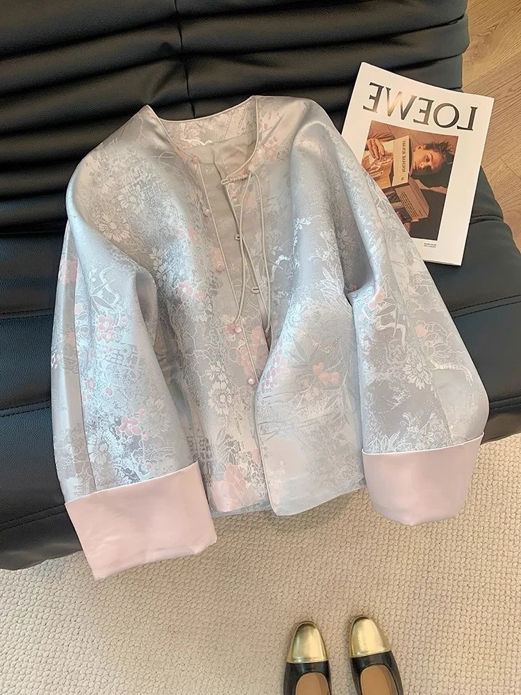 

New Advanced Chinese Sle Printed Sve Cootlene Slim Fit Floral Embroidery Warm StandUp Collar Long Sve Outdoor Jaet