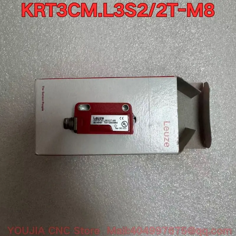 New KRT3CM.L3S2/2T-M8 color mark sensor