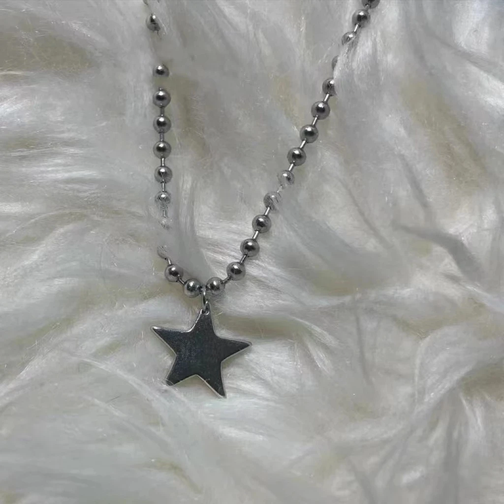 Naszyjnik z gwiazdą ze stali tytanowej dla mężczyzn Kobiety Y2K Hip Hop Cool Hot Girls Beads Chains Choker Koreańska biżuteria modowa
