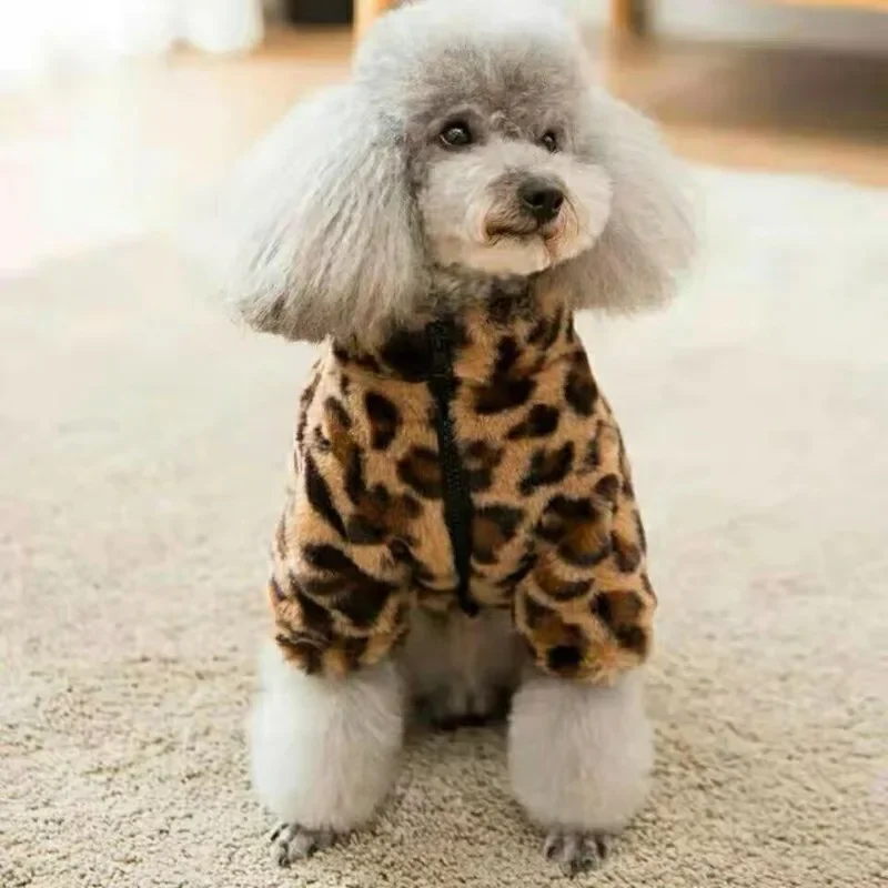 Small Dog Clothes Autumn Winter Coat Leopard Print Fur and Fleece Thermals Puppy Apparels Warm Dog´Fashionable Sweater Jacket