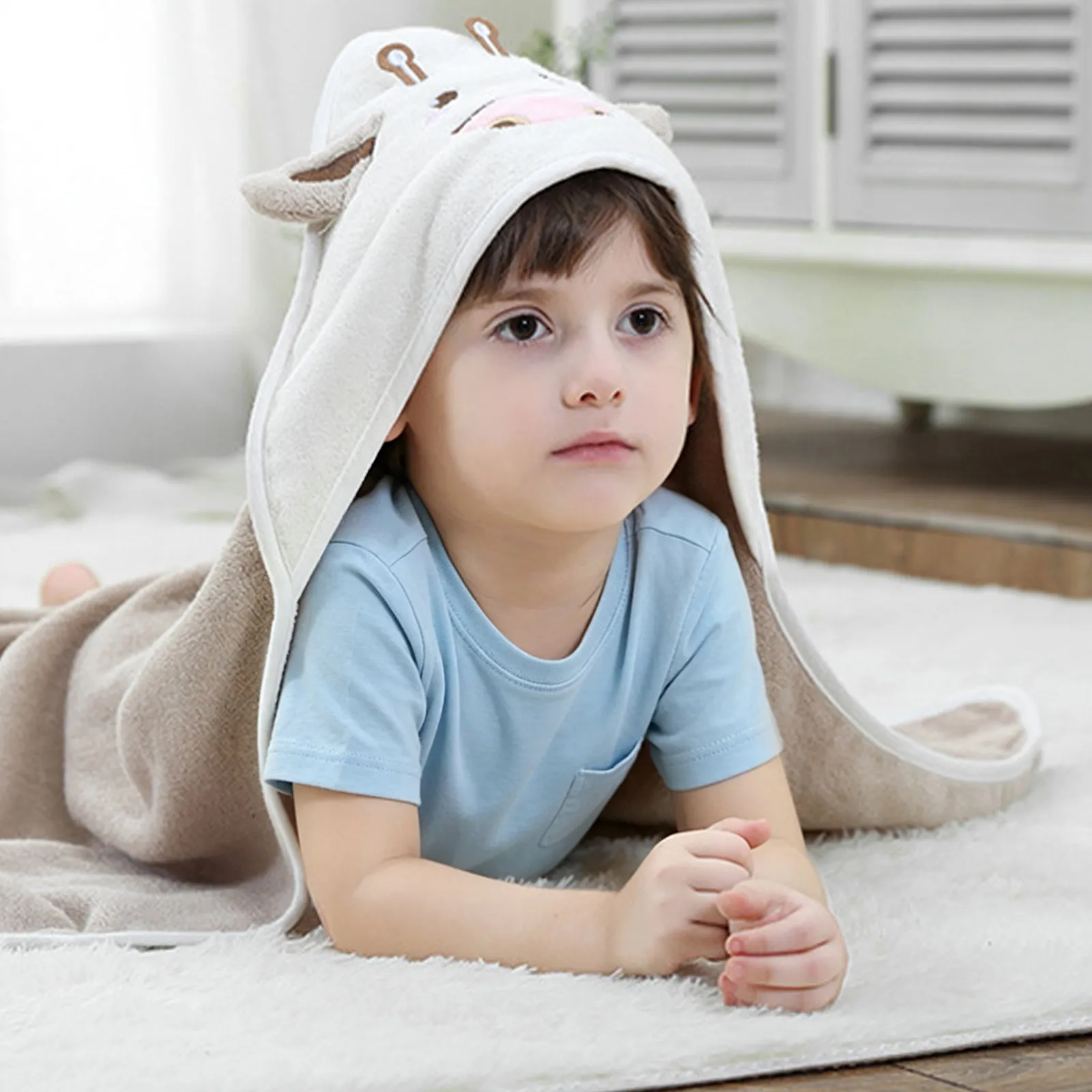 

Dairy Cow Decor Bathing Cloak Cotton Robe for Baby Kid Child Opp Package Random Color Soft Skin-Friendly Kid Bathing Robe