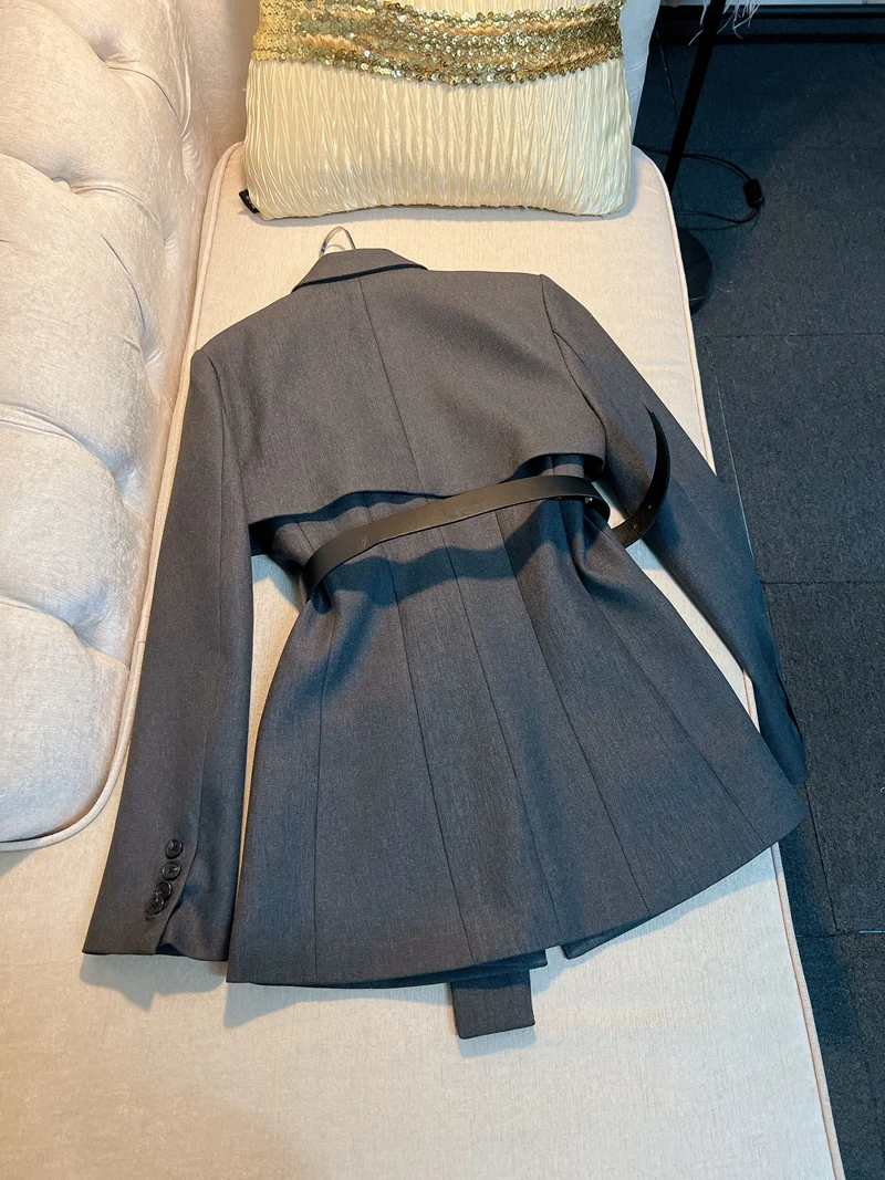 

Ay Костюм Жилет Комплект из двух предметов Сложный многослойный дизайн Ретро Высококачественная женская верхняя одежда из полиэстера для поездок на работу Sle