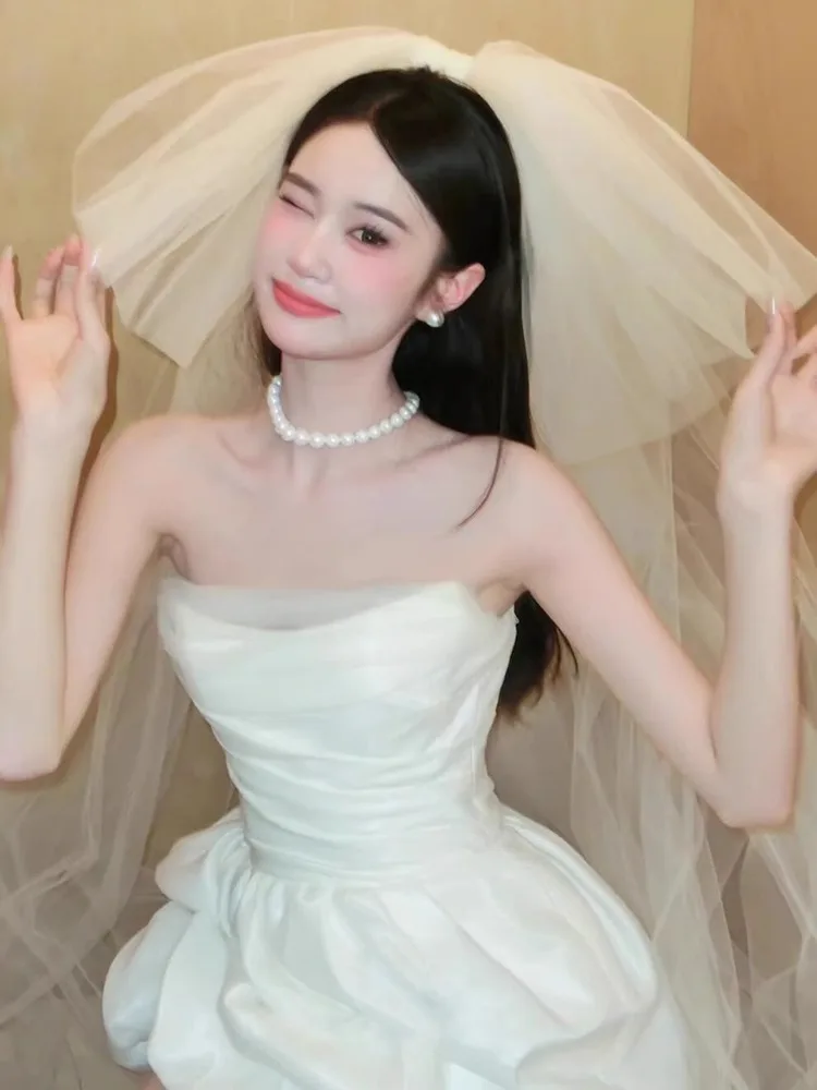 

Bridal Short Puffy Skirt with Strap Satin Fabric Engagement Ceremony Wedding Dress Sweet Style mid Waist No Sleeve Short Skirt