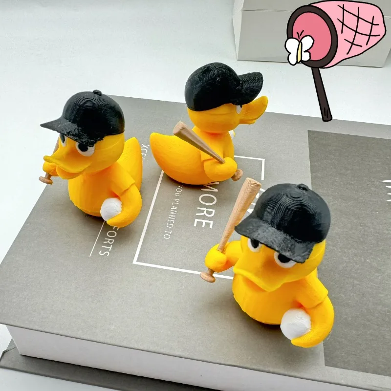 Lindo pato de béisbol adorno de estatua de plástico impreso en 3D, juguete de decoración de pato para el hogar sala de estar escritorio dormitorio Oficina