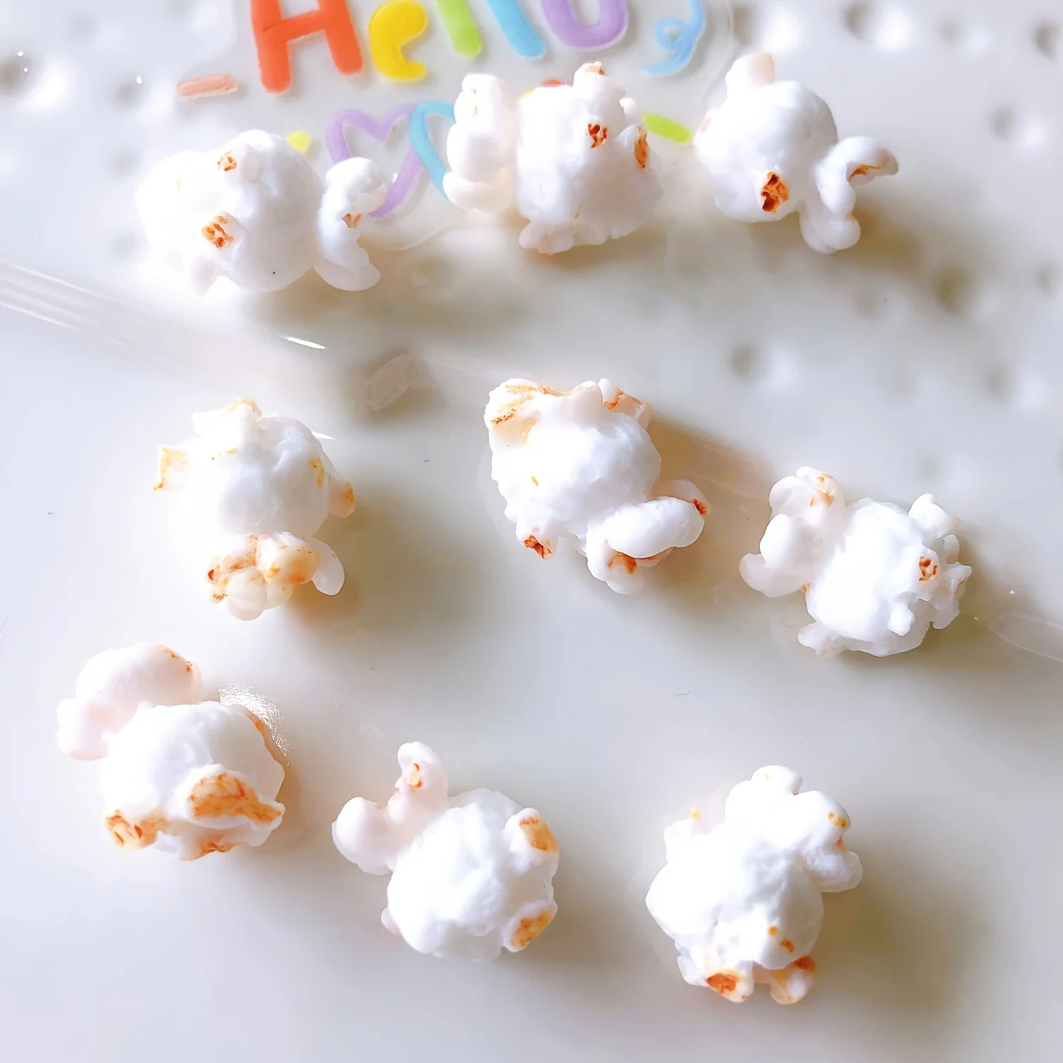 

20pcs random mixed DIY popcorn plastic accessories for homemade hair clips, necklaces, handicrafts, accessories