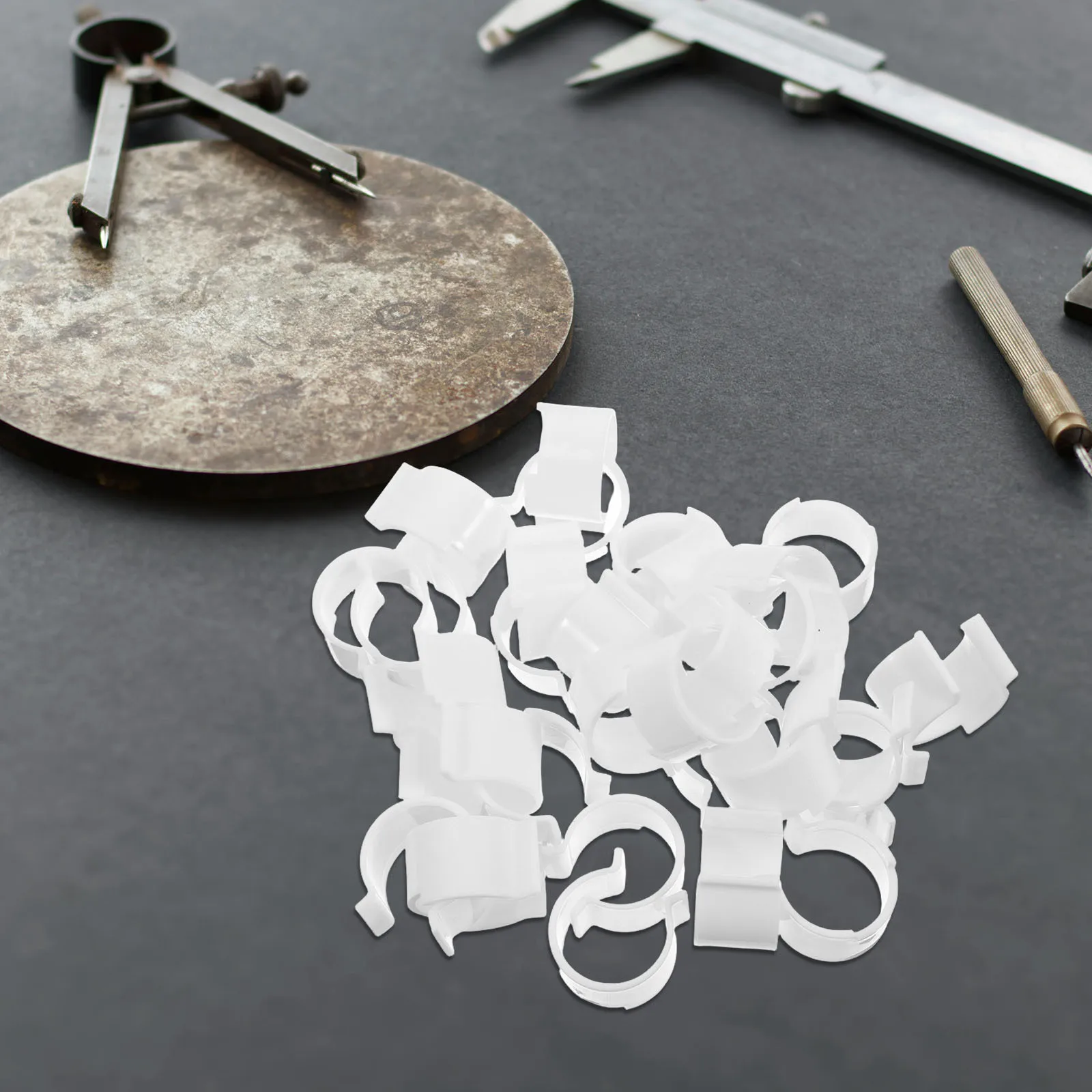 

30Pcs Plastic Lotion Pump Clip Locks Strong Pump Dispenser Clips Cleansing Oil Bottle Parts Shampoo Dispenser Locks