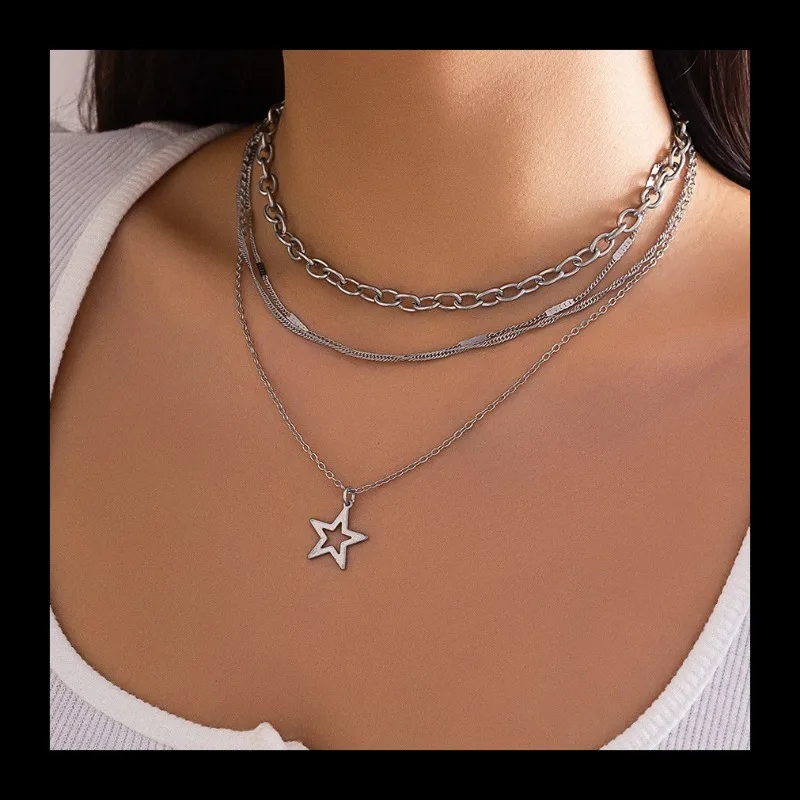 مجموعة بسيطة ومتعددة الاستخدامات، قلادة على شكل نجمة، سلسلة معدنية رفيعة ورائعة.