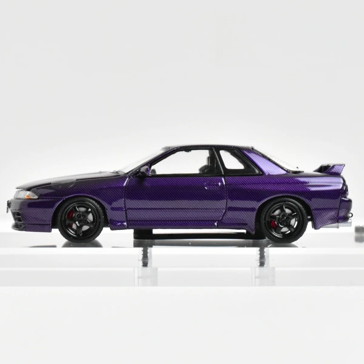 FH 1:64 GT-R R32 Nismo S-Tune Modelo de coche de aleación con textura de carbono