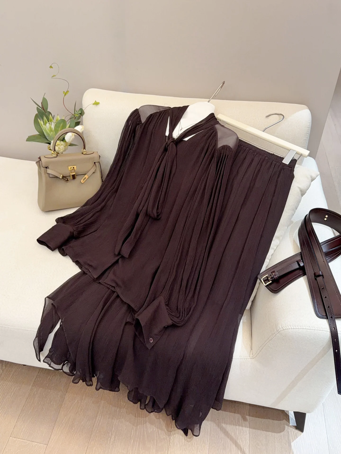 

Elegant Silk Shirt And Skirt Set with Beautiful Sash Fashionable Ageless Design Breathable Springwear for Women in Their 20s