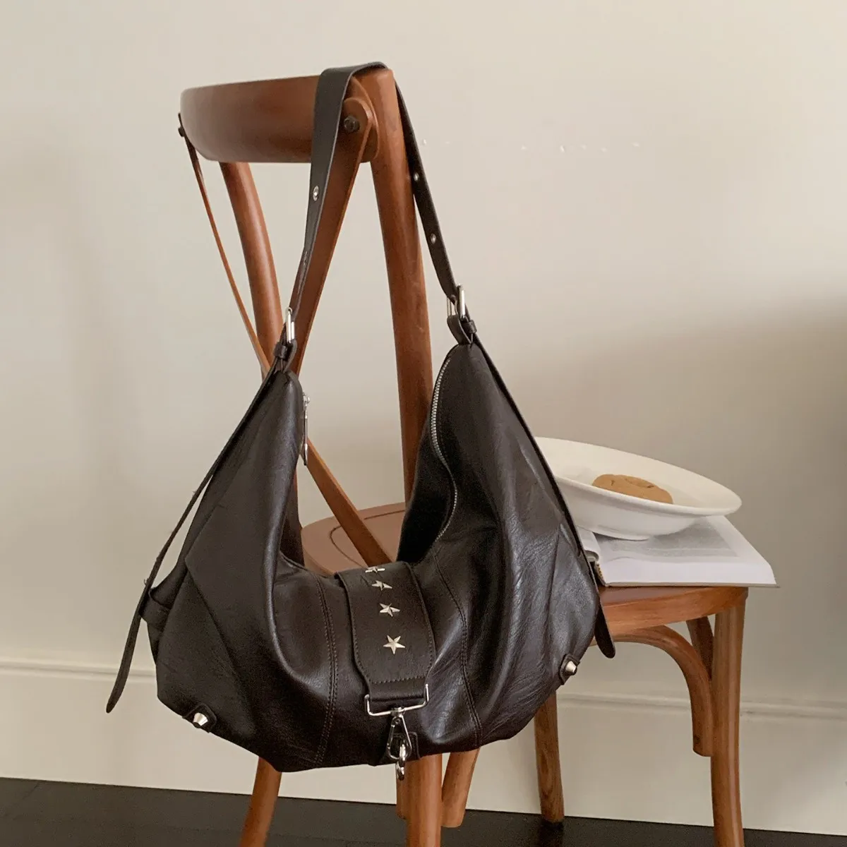 

Vintage Women hobos Shoulder Armpit bag big Capacity Soft PU Leather female Crossbody bags Simple Luxury Ladies Handbags bolsa