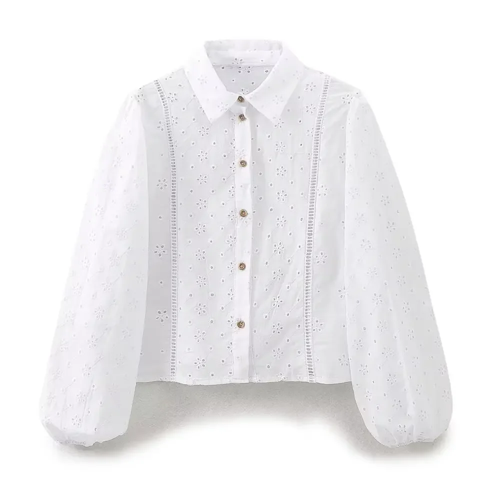

Women's 2024 New Fashion Temperament Joker Exquisite Buttons Openwork Embroidered Blouse Retro Long-sleeved Blouse Chic Blouse