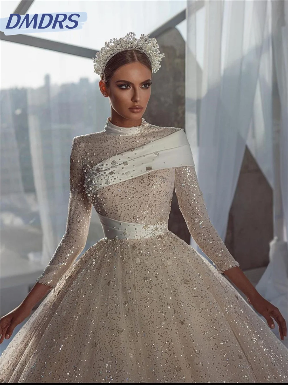 

Luxurious beaded Bridal Dress 2024 Simple long-sleeved Wedding Dress Elegant A-line Floor-length Dress Vestidos De Novia