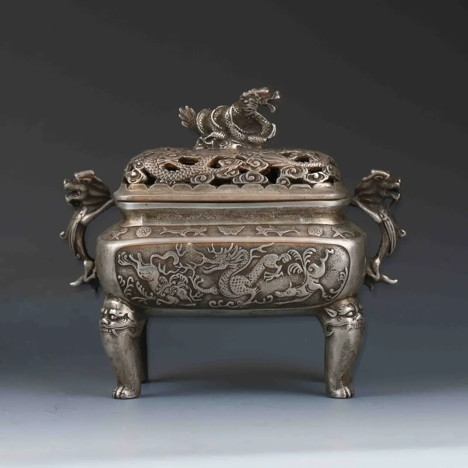 

Chinese Tibetan Silver Hand-carved Dragon Incense Burner&Lid XuanDe Mark