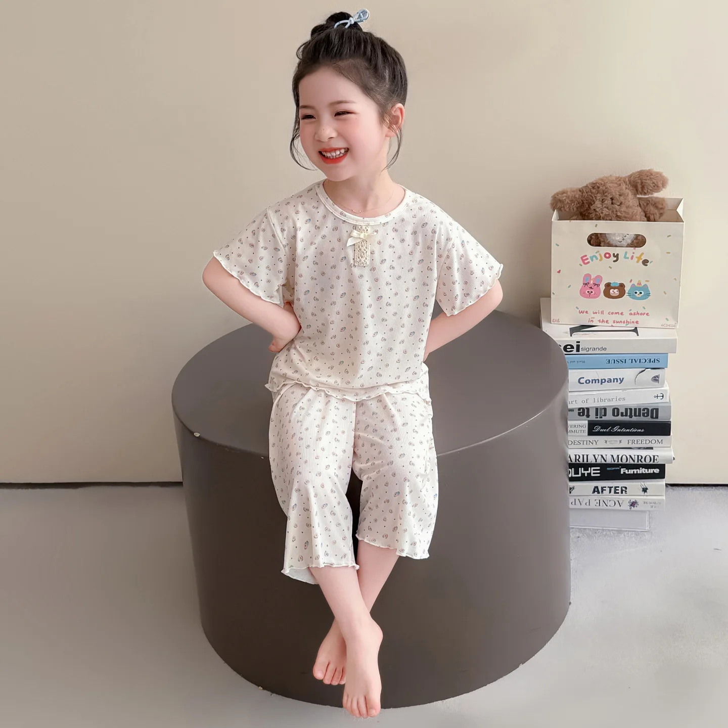 Girls Floral Pajama Set Summer 2026 New Style for Girls Babies Thin Home Clothes Childrens Summer Air Conditioned Clothes