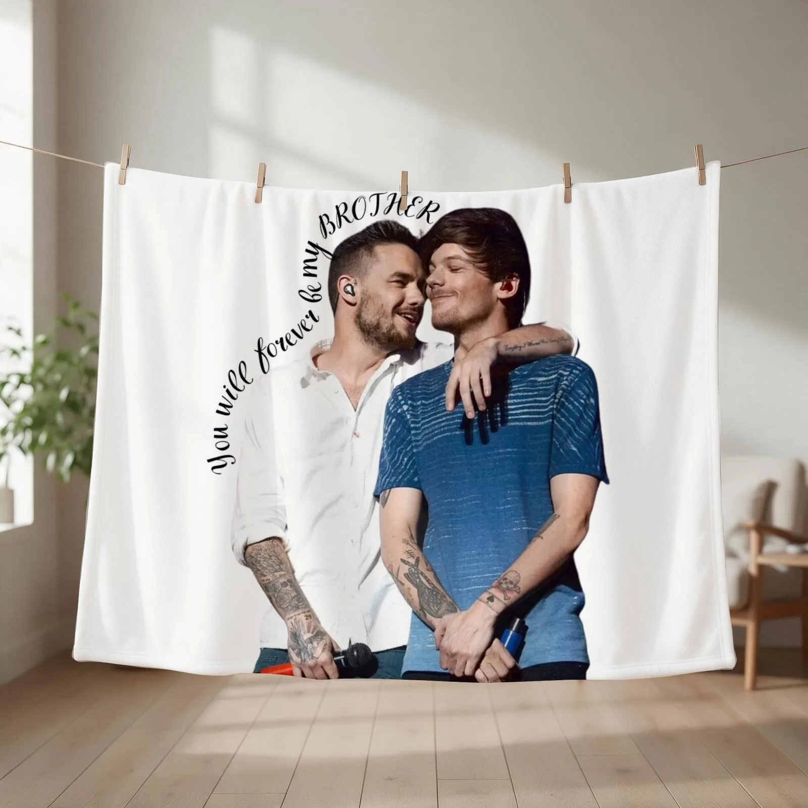 Liam Louis Brothers Throw Blanket couch cozy soft plush fuzzy picnic outdoor blanket