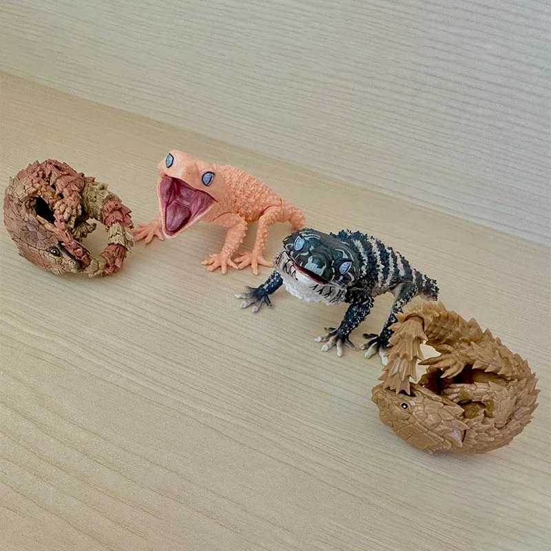 Genuine Gacha Figure Small Scale Model Armadillo Girdled Lizard Cordylus cataphractus Nephrurus Levis Action Figure Model Toys