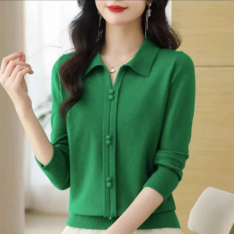 

Новая свободная модная базовая футболка-поло, повседневный универсальный свитер для женщин, осень-зима 2026