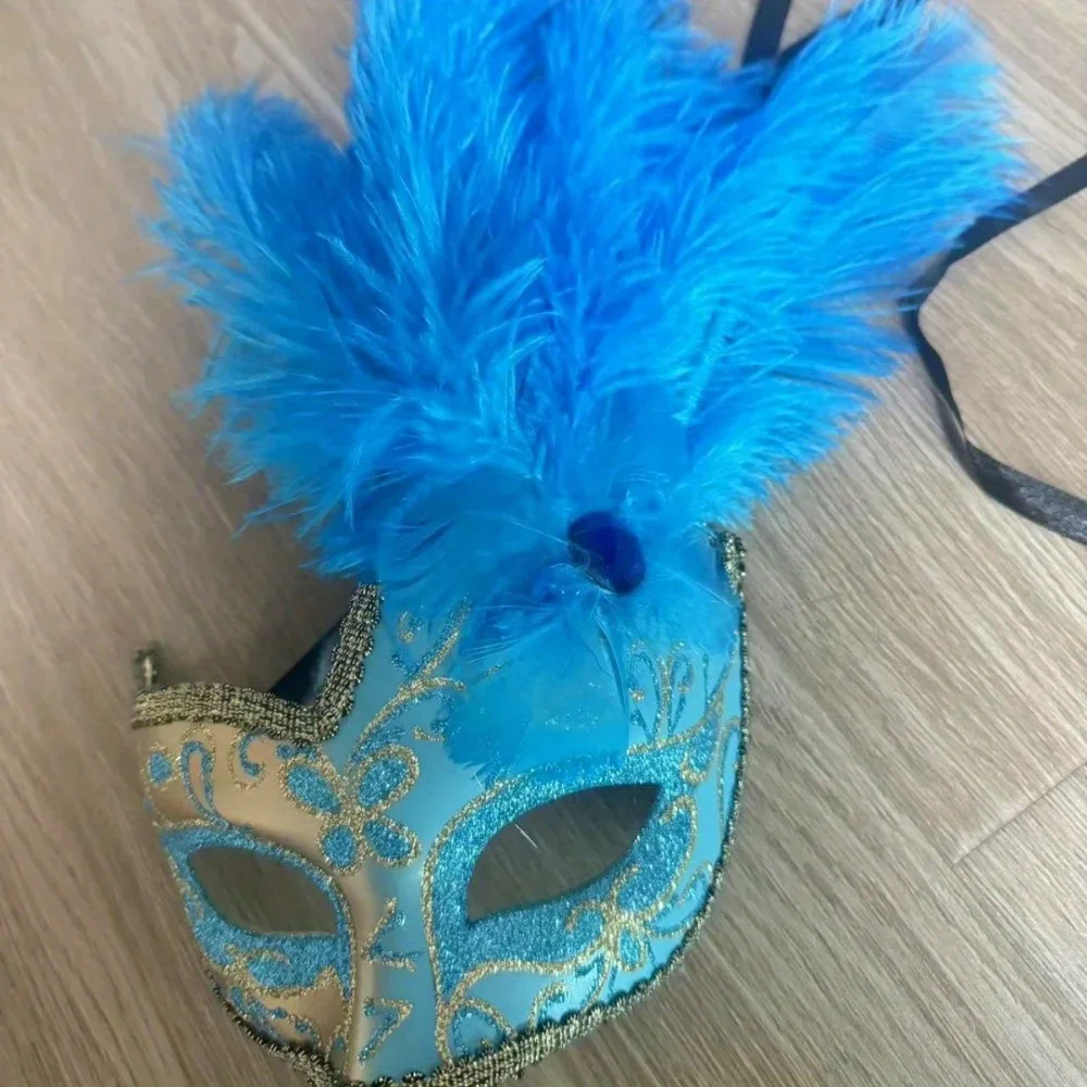 Ballo in maschera Venezia Piuma Mezza maschera Copriocchi da principessa per feste da donna