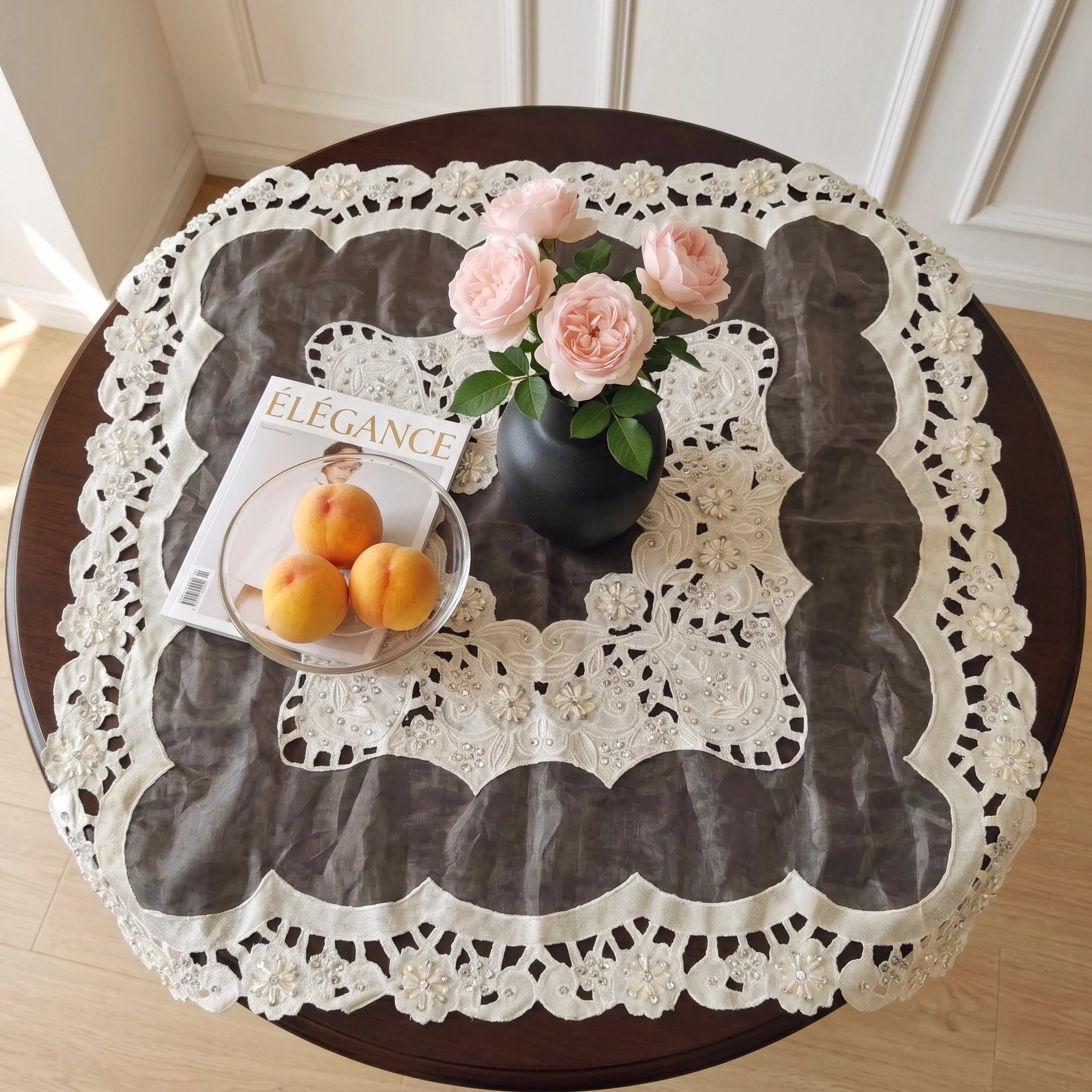 85x85cm Square Champagne Velvet Tablecloth Handmade Sequin Lace Table Runner Furniture Dust Protection Red Holiday Table Decor