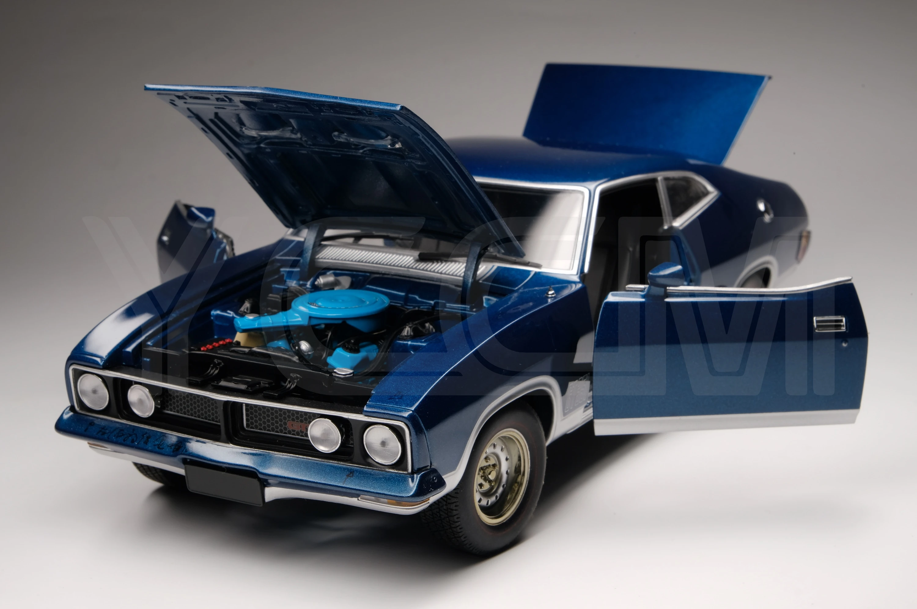 Autoart 1:18 Falcon XB GT Simulation Limited Edition All Open Alloy Metal Static Car Model Toy Gift