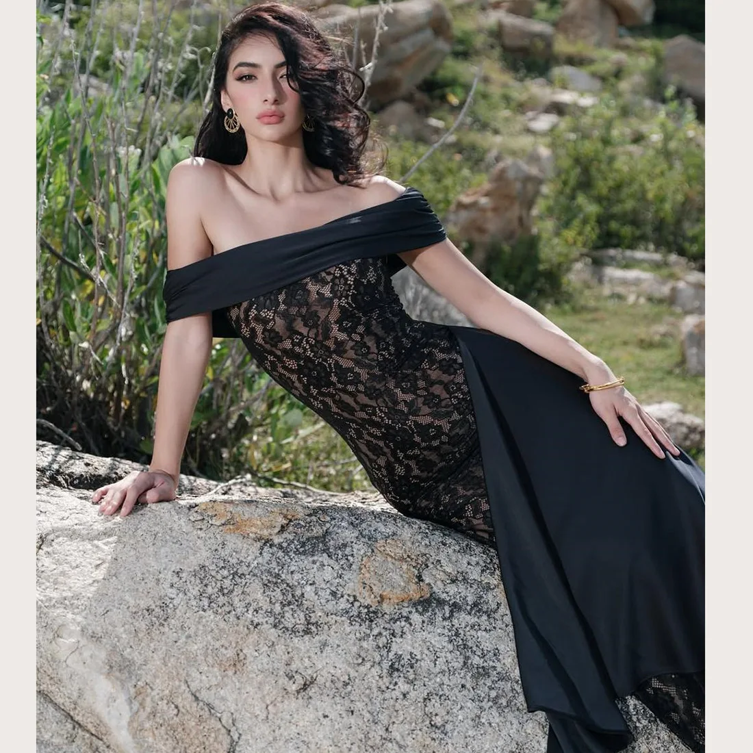 Feminino elegante rendas cetim retalhos ver através de renda bodycon maxi vestido de festa sexy ruched fora do ombro aniversário longo robe