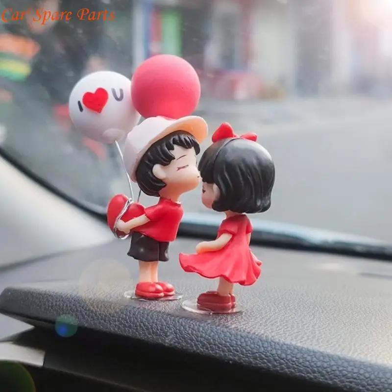 Y4UA Dashboard Decoration, Couple Figurines Adorable Lover Embraces Miniature Statue