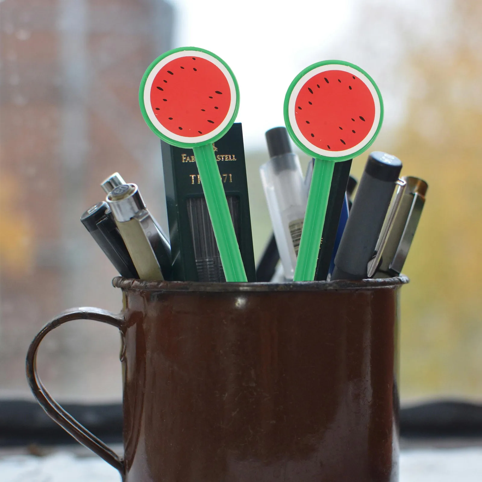 

10 шт., гелевая ручка с арбузом, милые ручки для письма, нейтральный тип, простые офисные и домашние школьные принадлежности, креативный дизайн, легкий вес