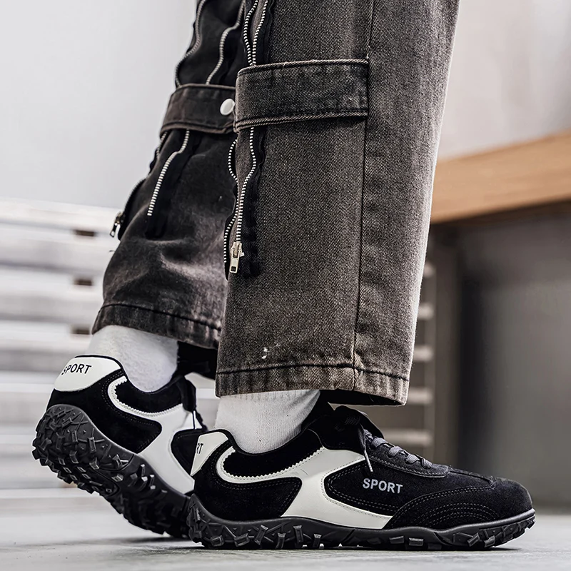 أحذية رياضية جديدة للجري قابلة للتنفس مع نعل سميك لربيع الخريف أحذية رياضية للمشي والتنس أحذية كاجوال خفيفة الوزن للرجال