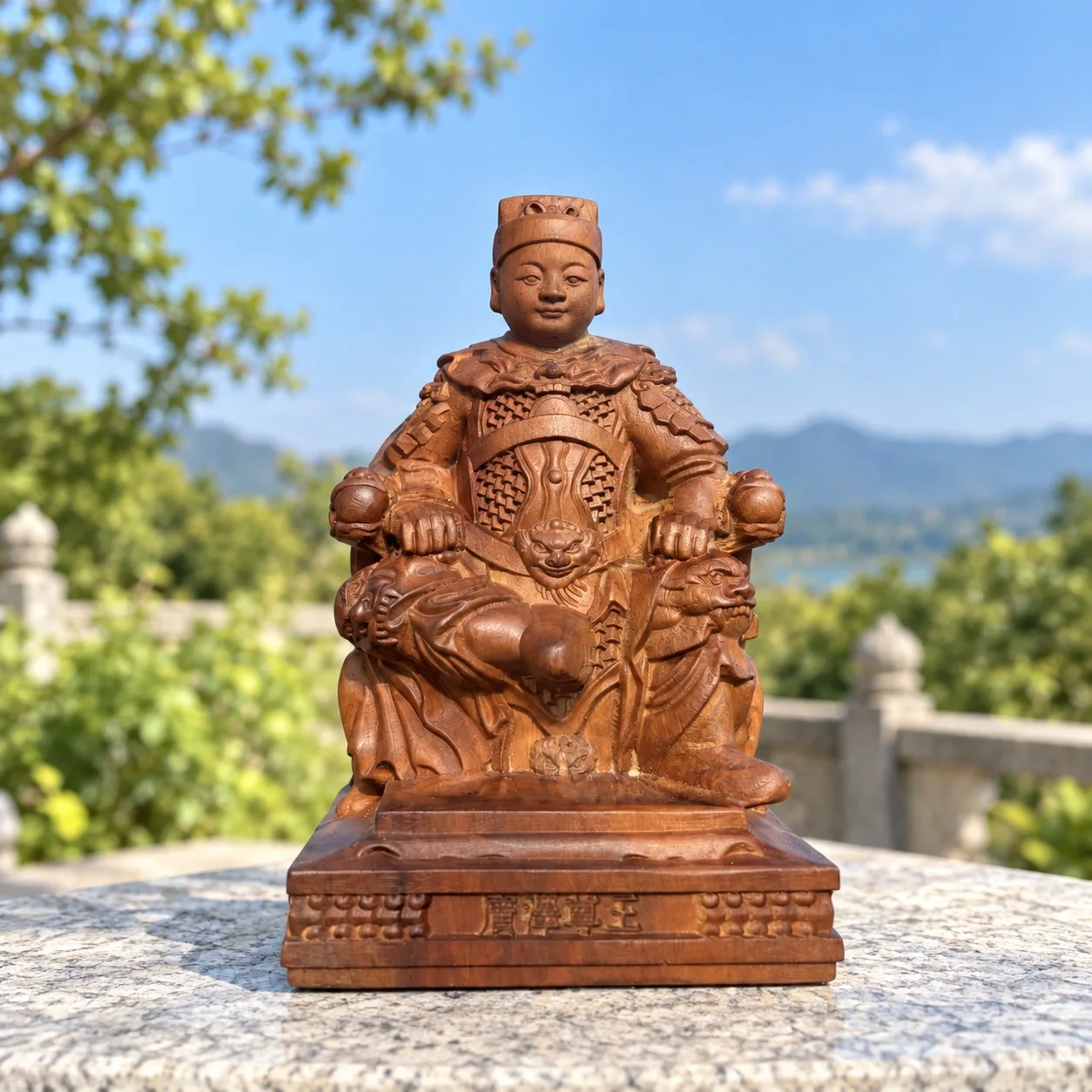 Hand-Carved Thunder Struck Jujube Wood Guangze Zunwang Figurine Taoist Deity Pocket Shrine Home Living Room Decor Gift
