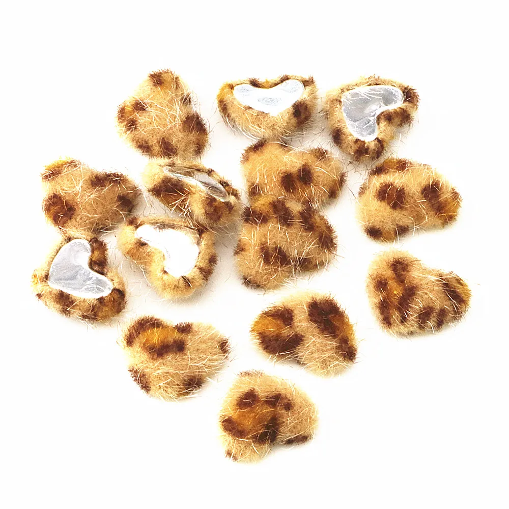 50pcs 17mm Hairy Leopard Fabric Covered Heart Button Flatback DIY Hair Ornament Decoartion Scrapbooking Accessories