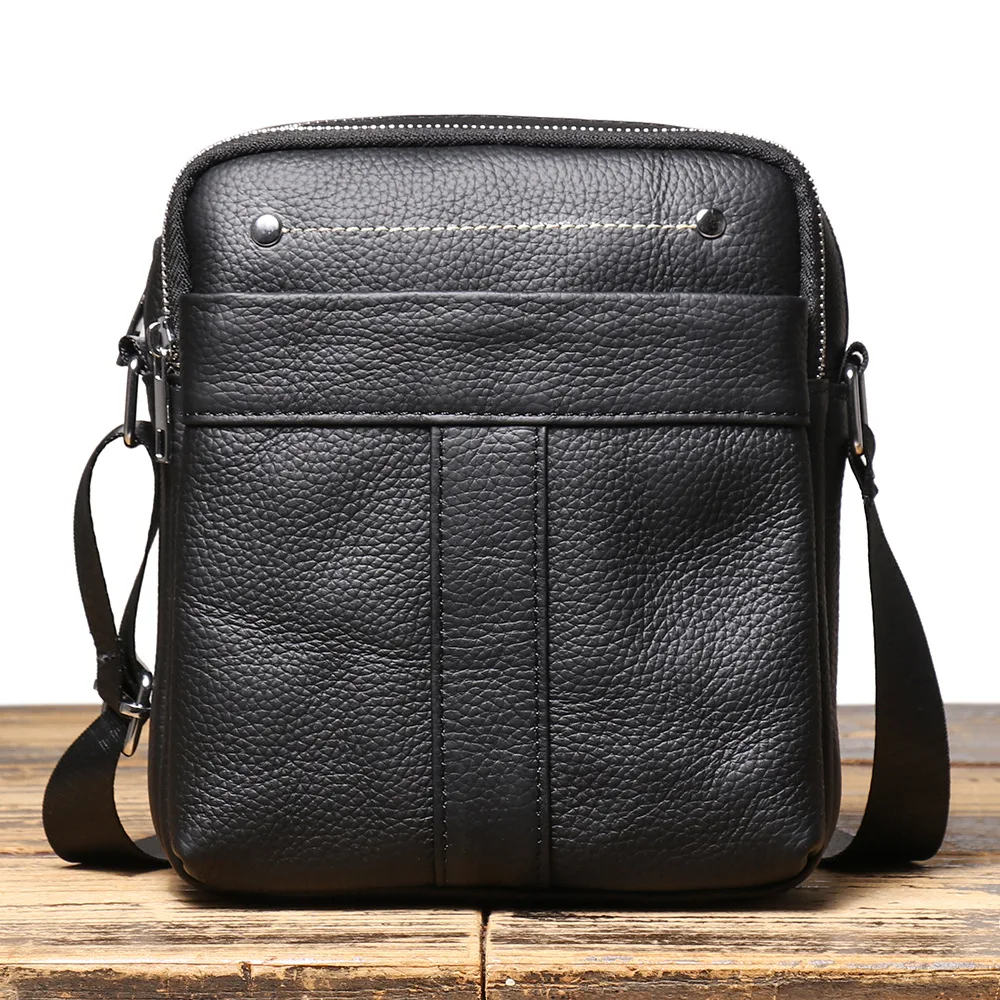 

LJ-6624 Head Layer Cowhide Crossbody Bag, Fashionable, Versatile, Casual, Vertical Single Shoulder Men's Shoulder Bag