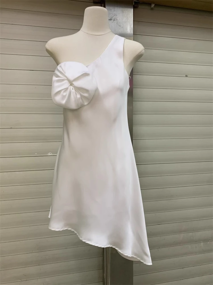 2024 Banquet Party Satin Dress Women's Summer New High Quality White 3D Flower Skew Shoulder Irregular Elegant Fit A-Line Skirt