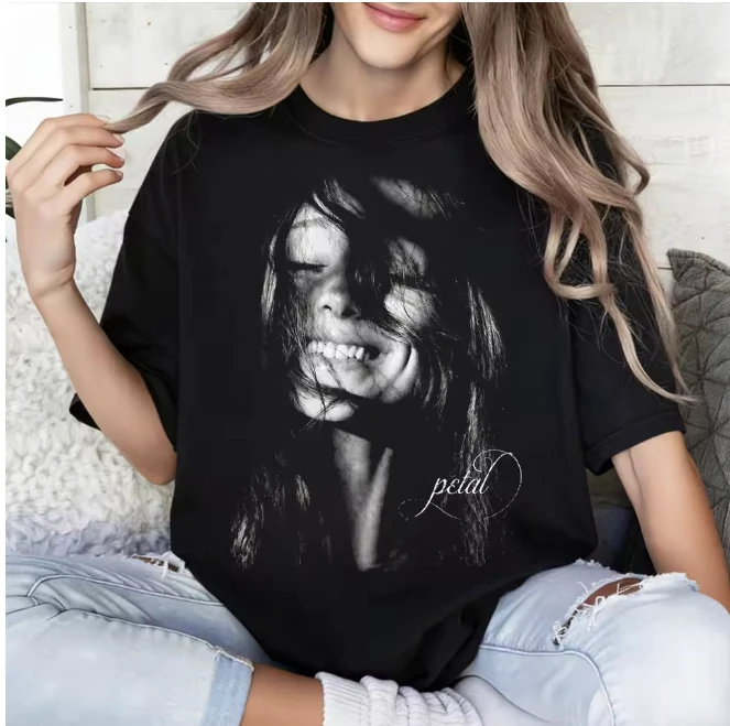 Singer Ariana Grandes Hip Hop Casual T-shirt 2026 Summer Men's and Women's Streetwear Neutral Youth Pop Top Y2K Sportswear