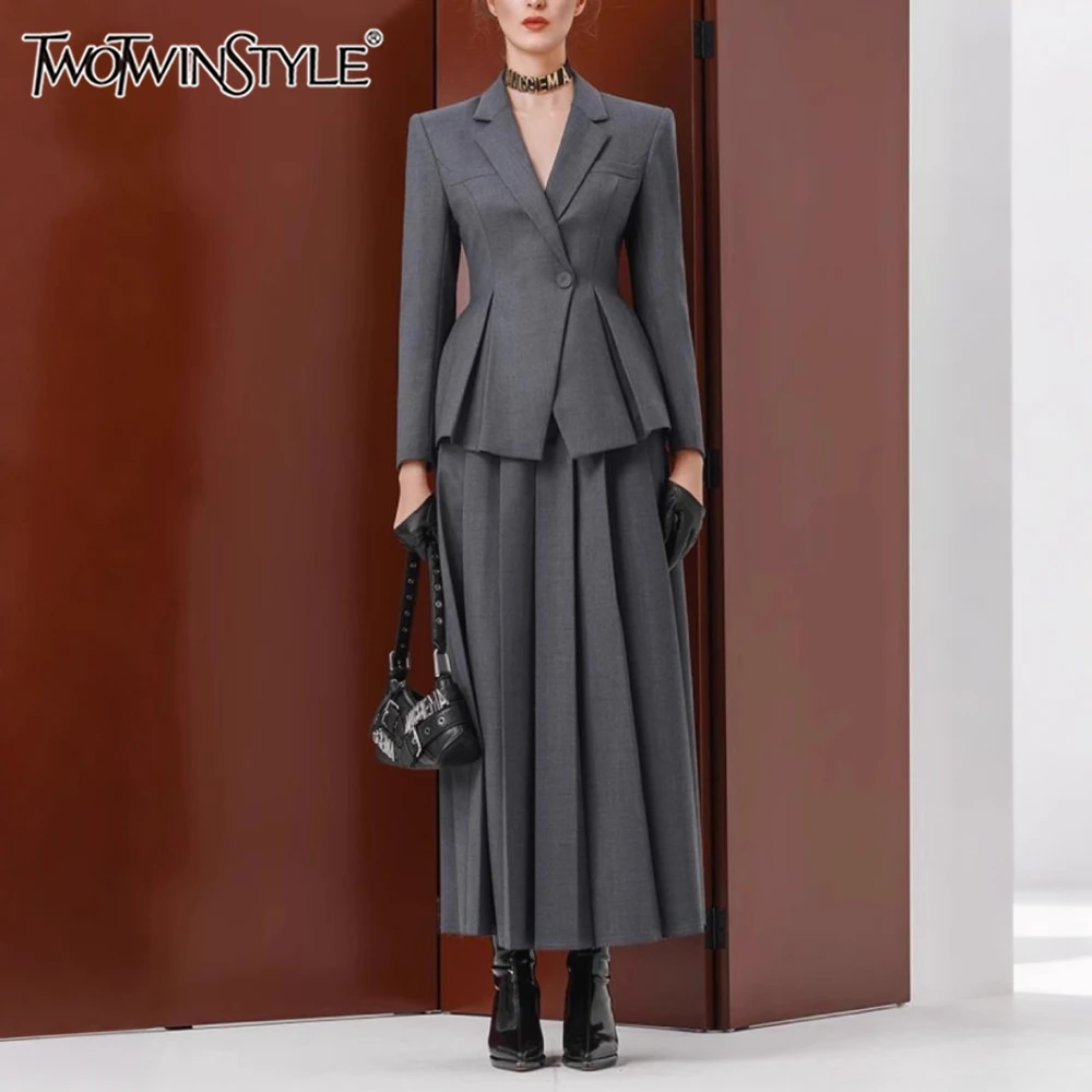 

TWOTWINSTYLE серый комплект из двух предметов со сращенными складками, женская куртка с лацканами и длинными рукавами, темпераментный женский комплект с юбкой, модная осенняя новинка
