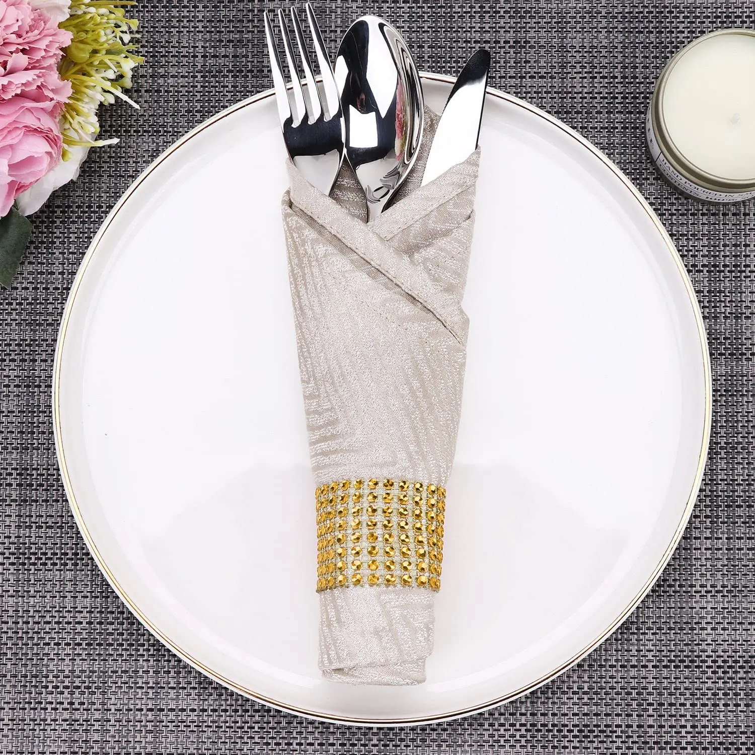 50Pcs Rhinestone Napkin Rings Bling Decoration Wedding Dinner Elegant Gold Sliver Napkin Rings Holder Party Supplies