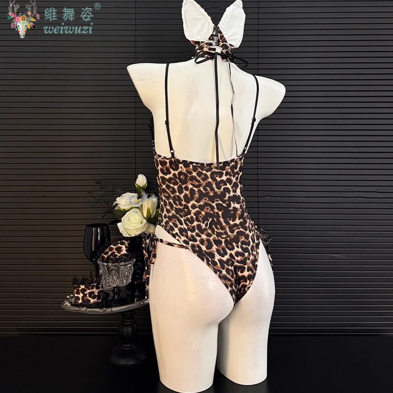Gorąca Seksowna Dorosła Kobieta Leopard Tatuaż Bikini Kostum Kuszenie Orgia Impreza Klub Nude Back Bielizna Królik Ozdoby Stylowe Zestawy Dzikie Koronki Leopard Tatuaż Szplicze Seksowna I Niezbawiona Skóra Koronki Prze