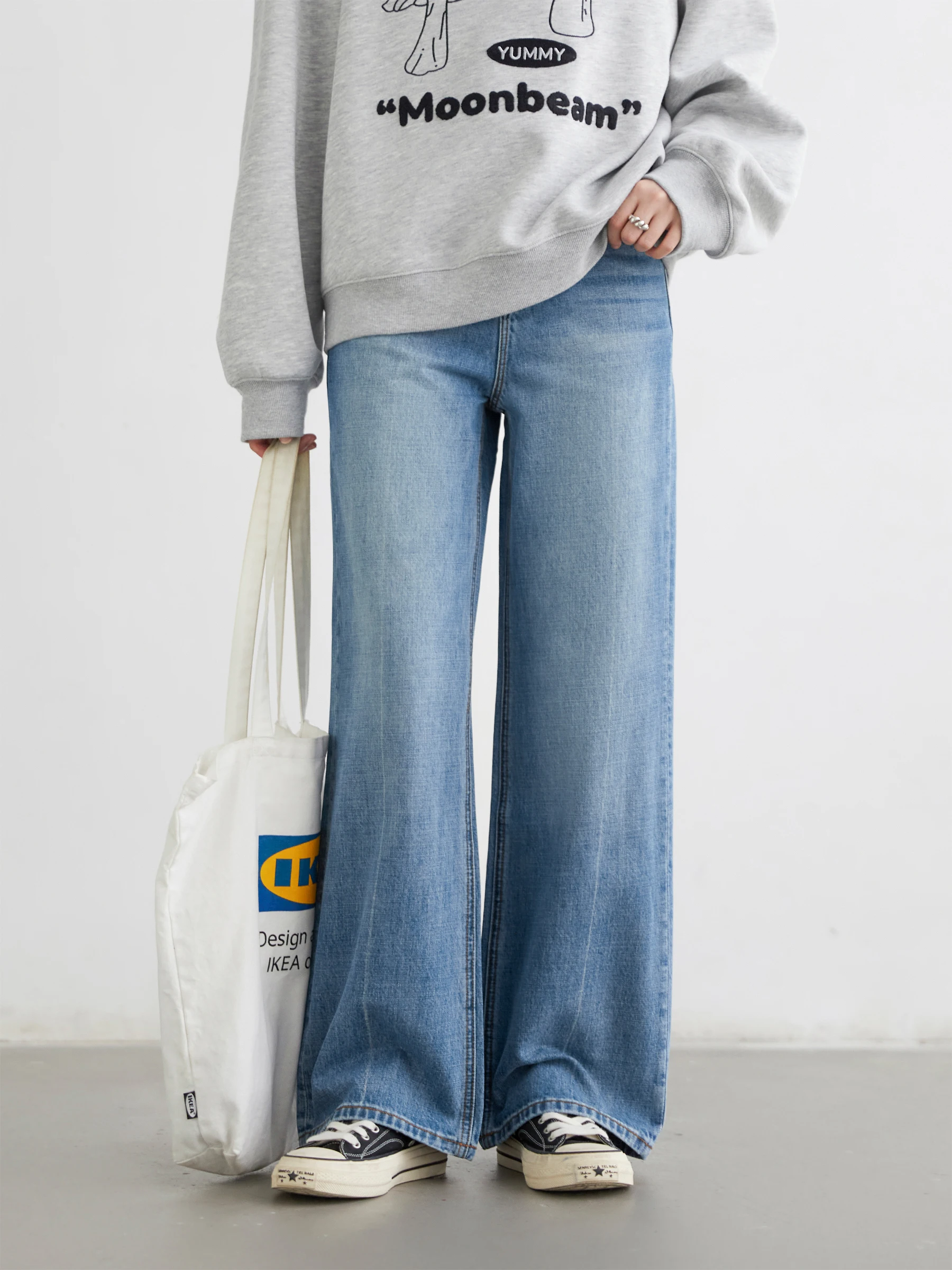 شيك فين جينز نسائي أزرق فضفاض غير رسمي متين من القطن بتصميم عتيق بأرجل واسعة من قماش الدنيم بنطلون نسائي لربيع وخريف 2026 ملابس نسائية