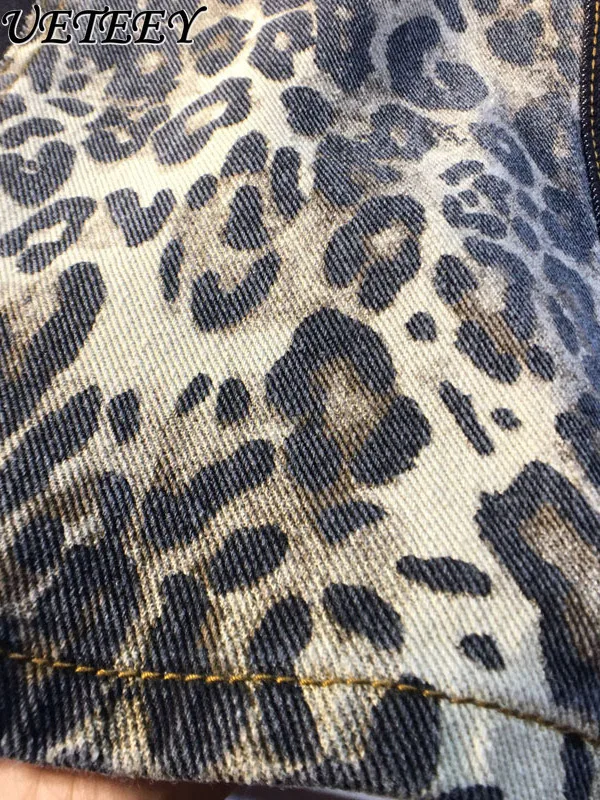 Europejskie Jeansy Damskie na Jesień 2025, Nowe, Wyszczuplające, z Wysokim Stanem, Blokowe Kolory, Panterka, Proste Nogawki, Długie Spodnie