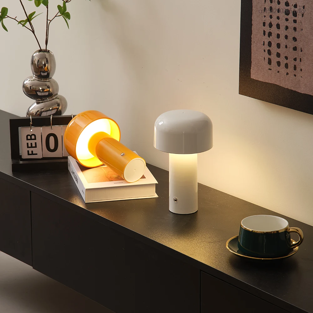 Mushroom Lamp Touch Table Lamp USB Charging Portable Bar Atmosphere Lamp Creative Bedroom Headworn LED Night Light