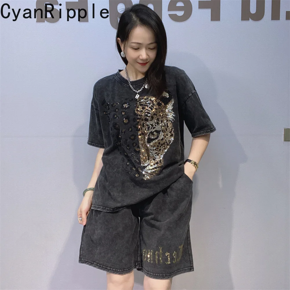 

Fashionable Spring Summer Women Two-piece Set Leopard Diamonds Loose Short Sleeve T-shirt Top + Elastic Waist Straight Pants