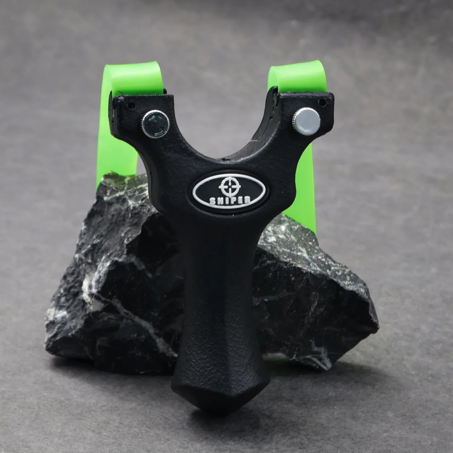 

Black Resin Non-slip Slingshot Precision Shooting Practice Outdoor Hunting Slingshot Light and Strong OTT Slingshot