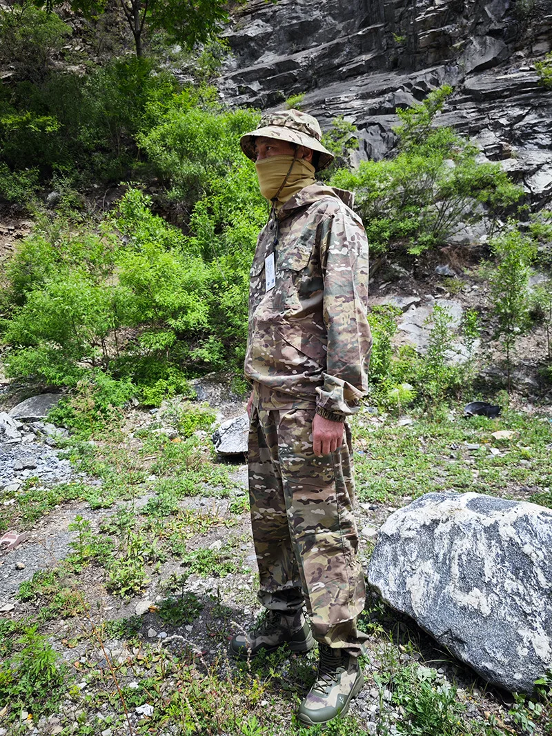 Militärisches Tarnuniform-Set, atmungsaktiver Sommer-Trainingsanzug, Outdoor-Mehrzweck-Taktische Arbeitskleidung, komplette Overalls – Detail 3
