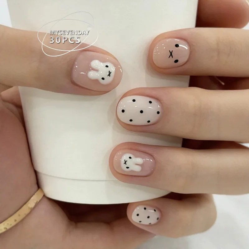 30pcs Press-on Nails—short Polka-dot Cartoon-style Cute and Vibrant—perfect for Everyday Wear Suitable for Girl and Everyday Use
