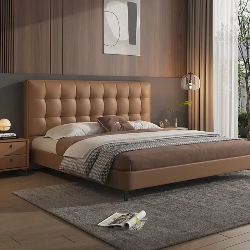 A suitable minimalist hotel leather bed, master bedroom double bed, waffle soft leather bed