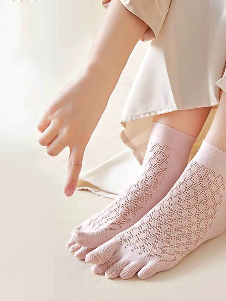 Summer Women Girls Five Finger Socks 1 Pair Ultra Thin Breathable Solid Color Toe Socks With 5 Toe Short Deodorant Foot Socks