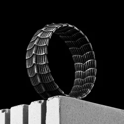 Retro Dragon Scale Men Rings Stainless Steel Gothic Punk Rock Women Jewelry Fashion Accessories Stranger Things Gift Wholesale