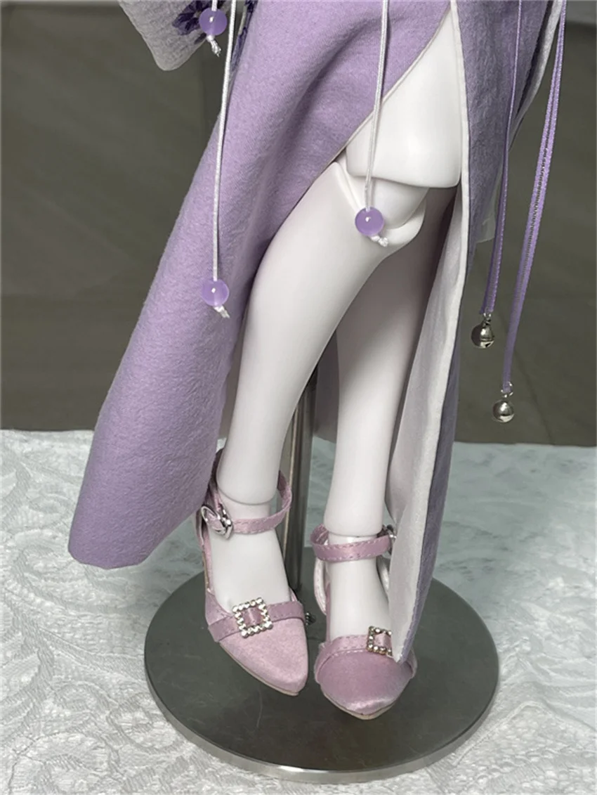 In Stock BJD/SD Shoes 1/3 1/4 High Heels Girls Silk Pointy One-button High Heels Multi-colored BJD Doll Accessories