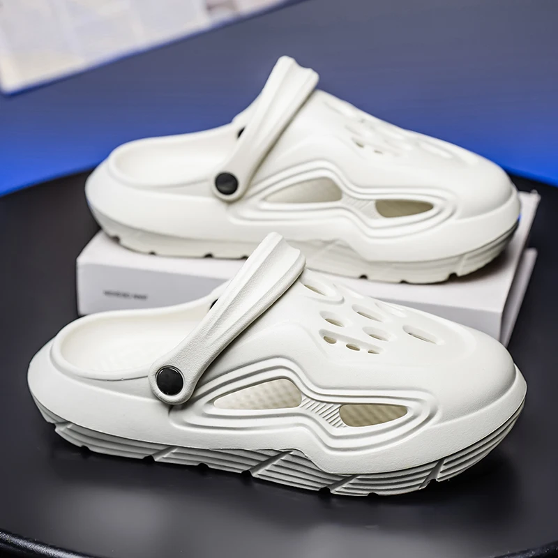 

Летние пляжные мужские сандалии, дышащая мужская повседневная обувь с отверстиями, легкие сабо, домашний сад, уличные мужские тапочки на плоской подошве, большой размер 38-45