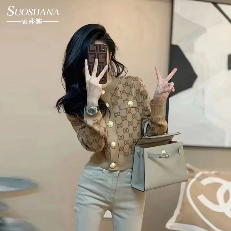 سترة قصيرة مطبوعة على الموضة للنساء لربيع الخريف ومزاج أنيق وخصر متماسك ملابس نسائية عصرية