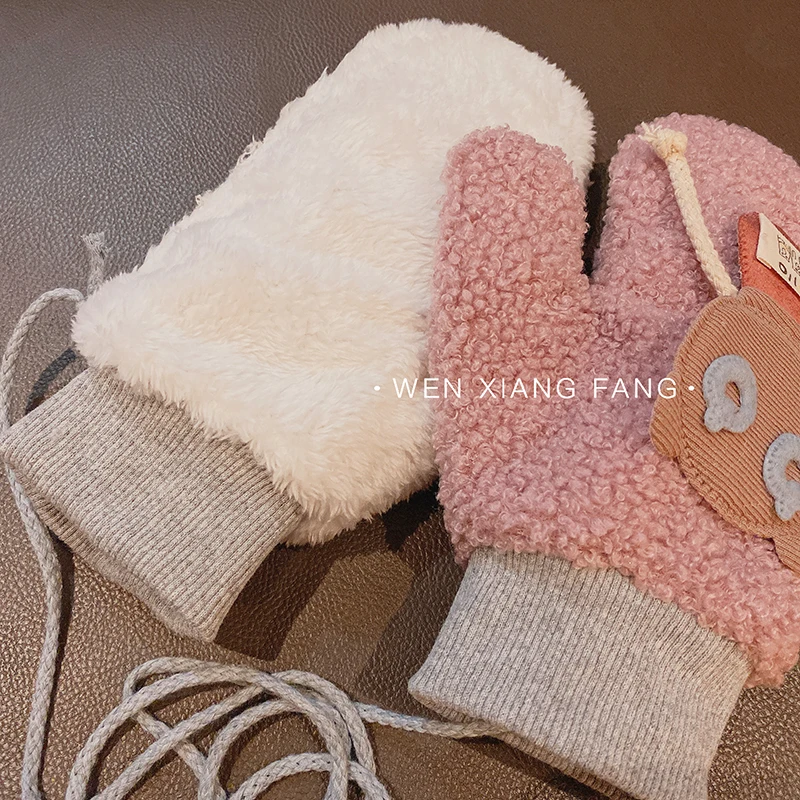 Warm gloves winter female cute plus velvet cartoon warm and thick cycling riding winter hanging neck